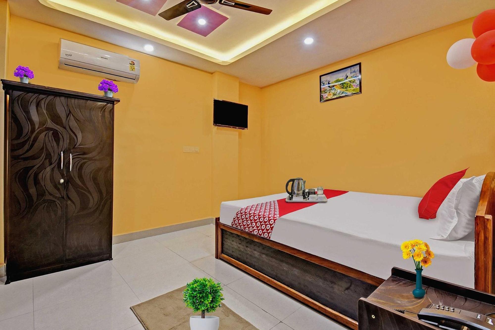 Hotel O Lotus Inn Danapur Exterior photo
